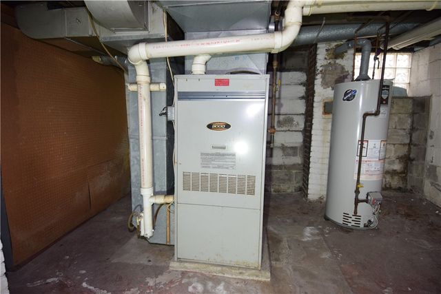 621 Watson St, Coraopolis, PA 15108