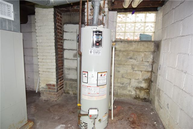 621 Watson St, Coraopolis, PA 15108