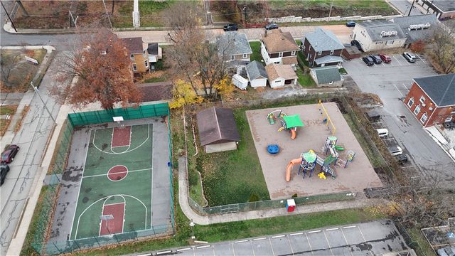 621 Watson St, Coraopolis, PA 15108