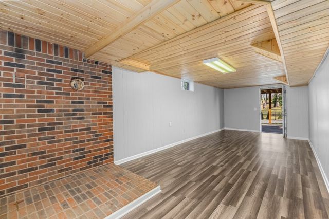 300 DeKalb St, Mcminnville, TN 37110