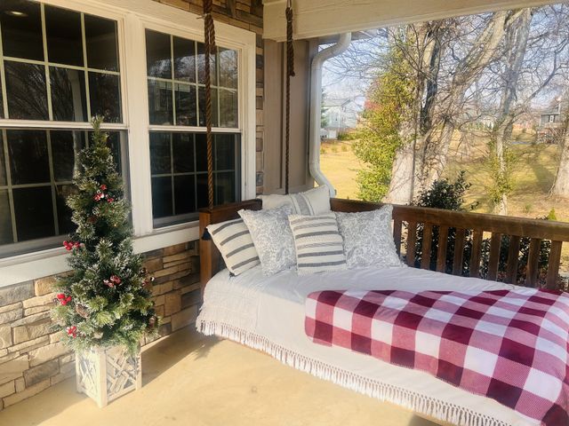 300 DeKalb St, Mcminnville, TN 37110