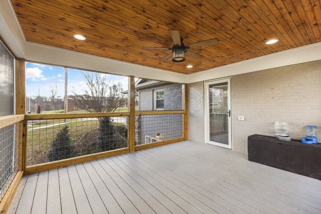 300 DeKalb St, Mcminnville, TN 37110