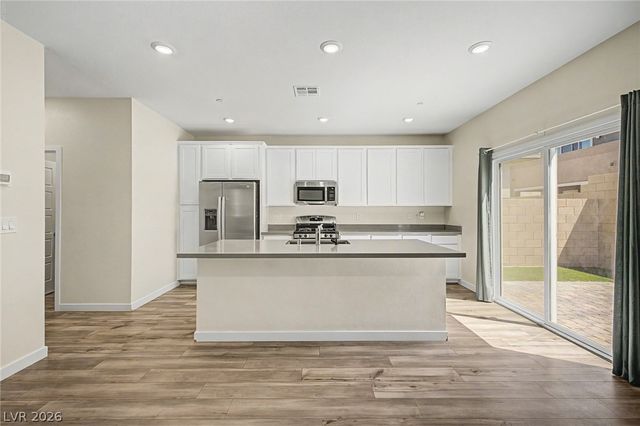 474 Daphne Terrace Street, Henderson, NV 89011