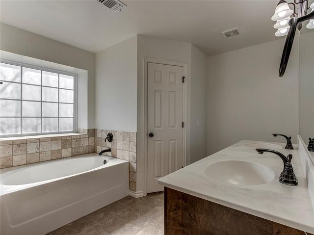 1628 Chambers Street, Norman, OK 73071