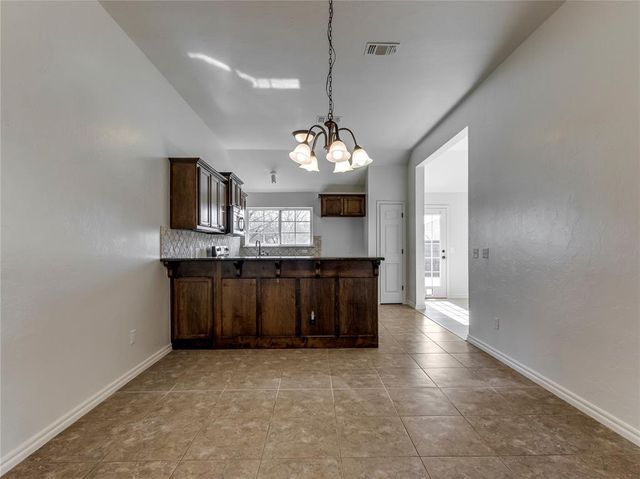 1628 Chambers Street, Norman, OK 73071