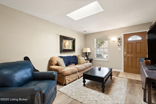 609 Malcolm Ave, Louisville, KY 40223