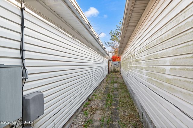 609 Malcolm Ave, Louisville, KY 40223