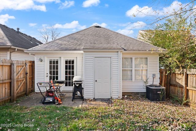 609 Malcolm Ave, Louisville, KY 40223