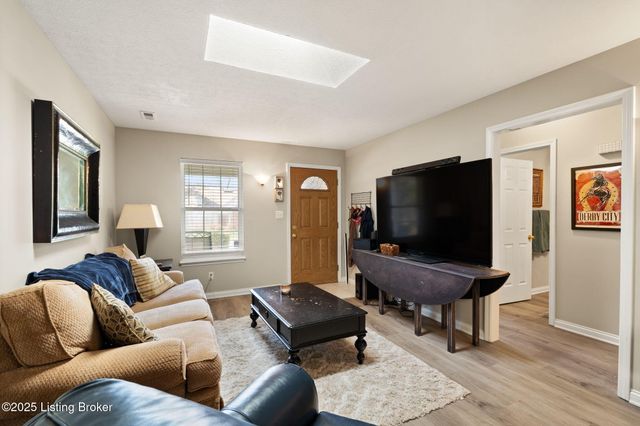 609 Malcolm Ave, Louisville, KY 40223