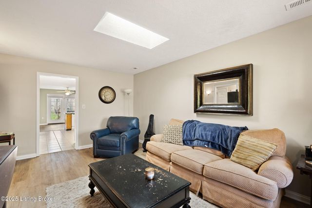 609 Malcolm Ave, Louisville, KY 40223