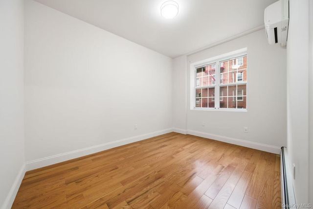 141-15 Cherry Avenue 3C, Flushing, NY 11355