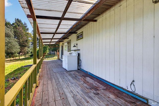 3477 Thorn Rd, Sebastopol, CA 95472