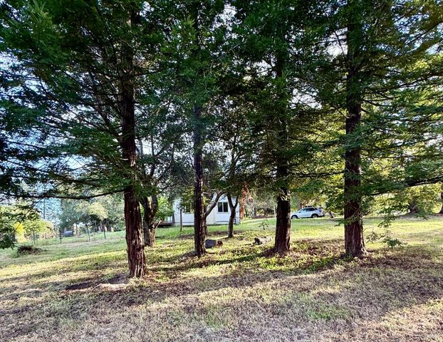 3477 Thorn Rd, Sebastopol, CA 95472