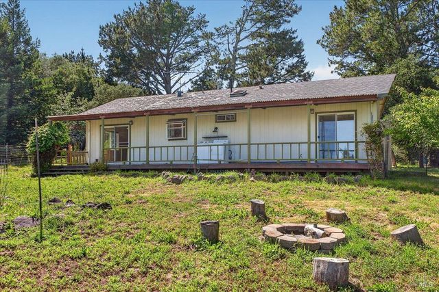 3477 Thorn Rd, Sebastopol, CA 95472