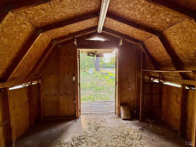 3477 Thorn Rd, Sebastopol, CA 95472