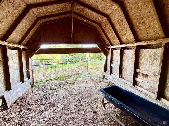 3477 Thorn Rd, Sebastopol, CA 95472