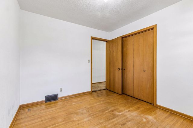 1411 Alaska Avenue, Saint Paul, MN 55116