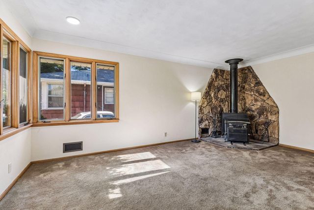 1411 Alaska Avenue, Saint Paul, MN 55116