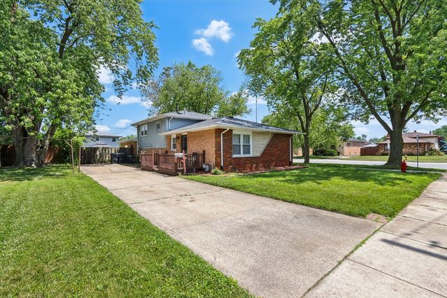 778 E 158th Street, South Holland, IL 60473