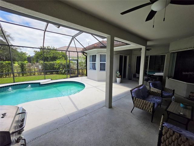 271 PETREL TRAIL, Bradenton, FL 34212