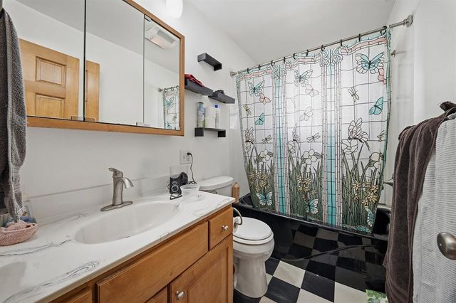 1812 Peterson Avenue, Eau Claire, WI 54703
