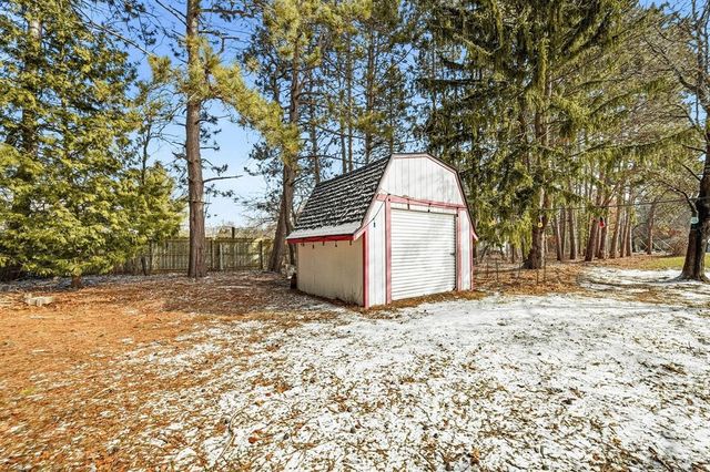 1812 Peterson Avenue, Eau Claire, WI 54703
