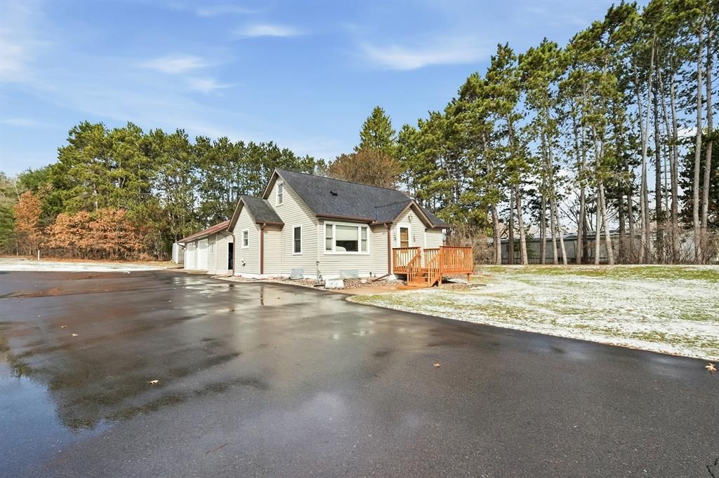 1812 Peterson Avenue, Eau Claire, WI 54703