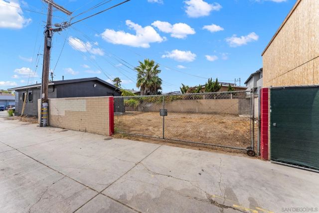 2820 Adams Ave, San Diego, CA 92116