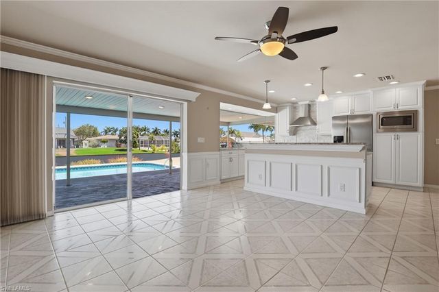 3517 SE 19th AVE, Cape Coral, FL 33904