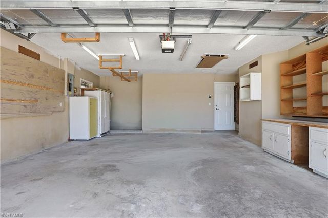 3517 SE 19th AVE, Cape Coral, FL 33904