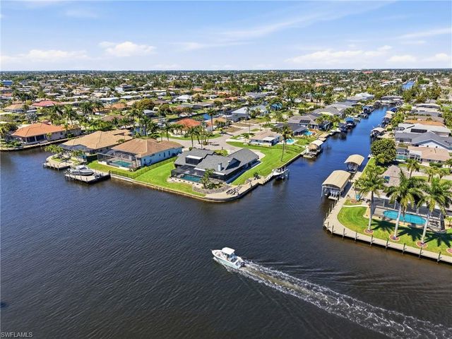 3517 SE 19th AVE, Cape Coral, FL 33904