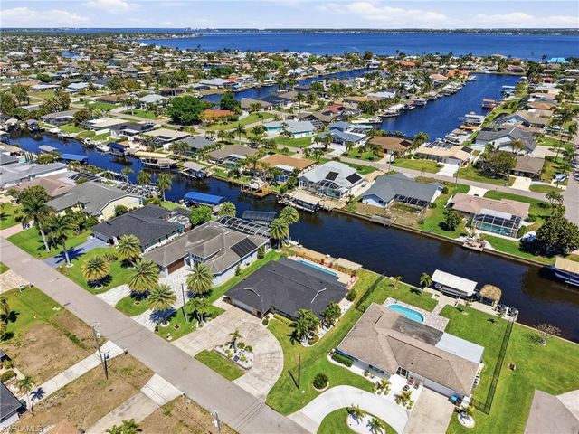 3517 SE 19th AVE, Cape Coral, FL 33904