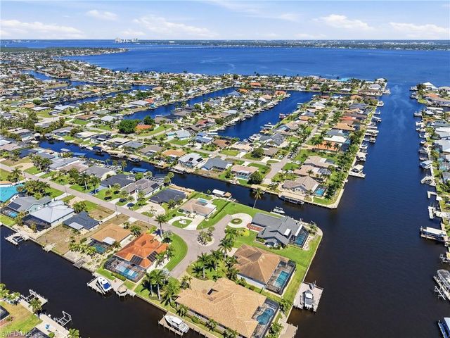 3517 SE 19th AVE, Cape Coral, FL 33904