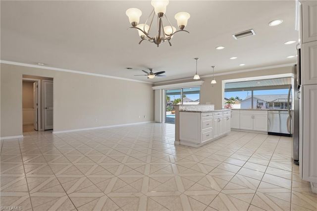 3517 SE 19th AVE, Cape Coral, FL 33904