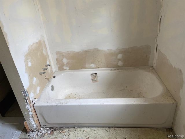 845 Vermilya Avenue, Flint, MI 48507