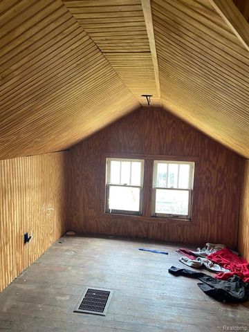 845 Vermilya Avenue, Flint, MI 48507