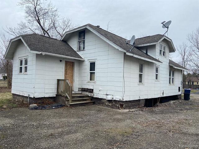 845 Vermilya Avenue, Flint, MI 48507