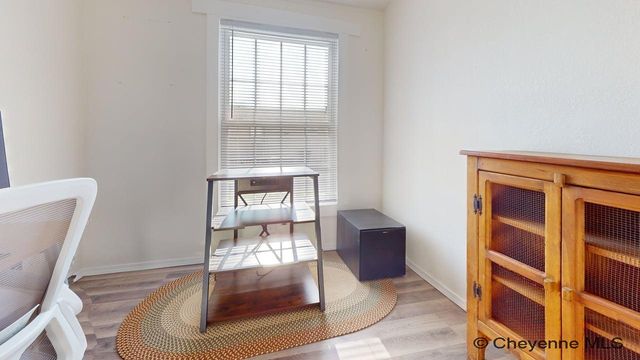 300 SOUTH FORK RD, Cheyenne, WY 82007