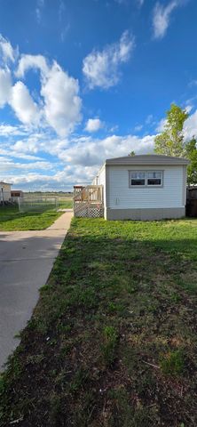 300 SOUTH FORK RD, Cheyenne, WY 82007