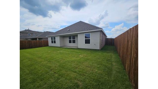 129 John Laurens Drive, Venus, TX 76084