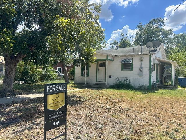 738 W Harding, San Antonio, TX 78221