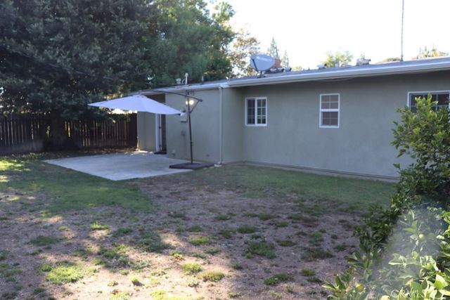22942 Leadwell, West Hills, CA 91307