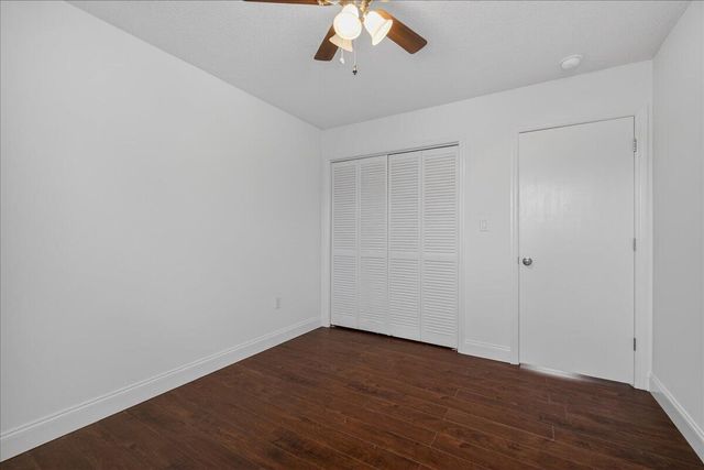 5558 Evelyn Drive, North Charleston, SC 29418