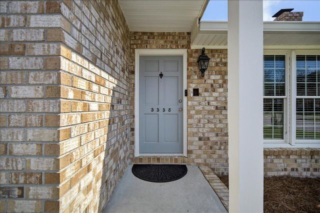 5558 Evelyn Drive, North Charleston, SC 29418