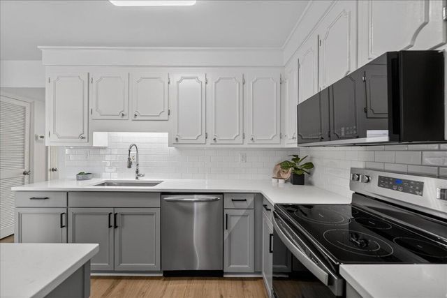 5558 Evelyn Drive, North Charleston, SC 29418