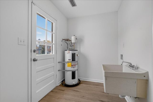 5558 Evelyn Drive, North Charleston, SC 29418