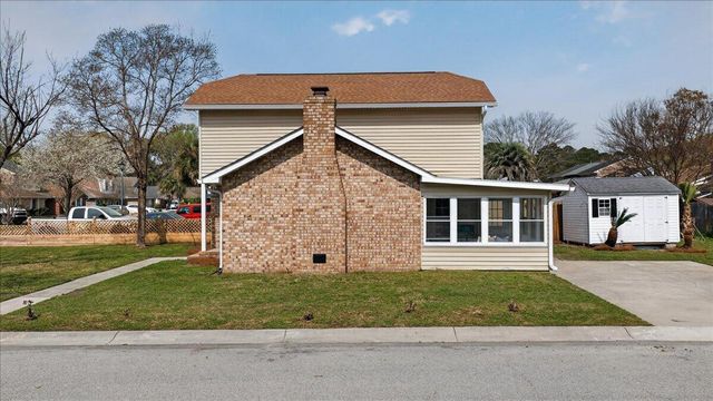 5558 Evelyn Drive, North Charleston, SC 29418