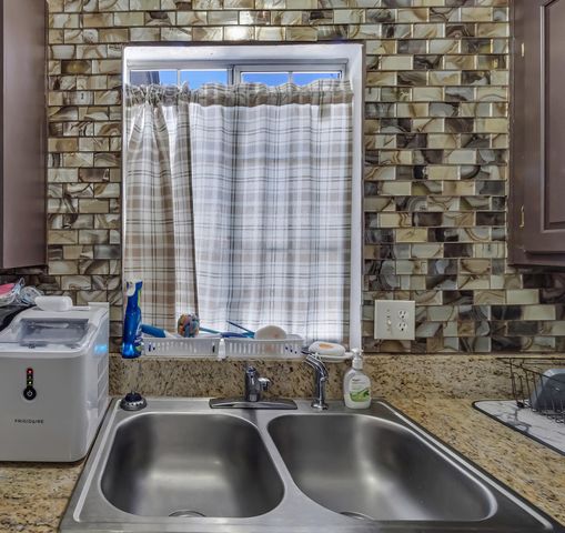 2845 North Ave Trlr 28, Grand Junction, CO 81501