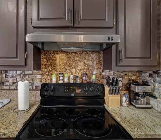 2845 North Ave Trlr 28, Grand Junction, CO 81501