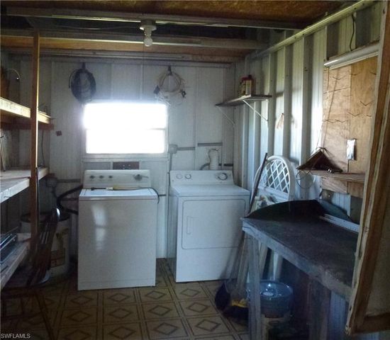 2820 Breezewood DR, North Fort Myers, FL 33917